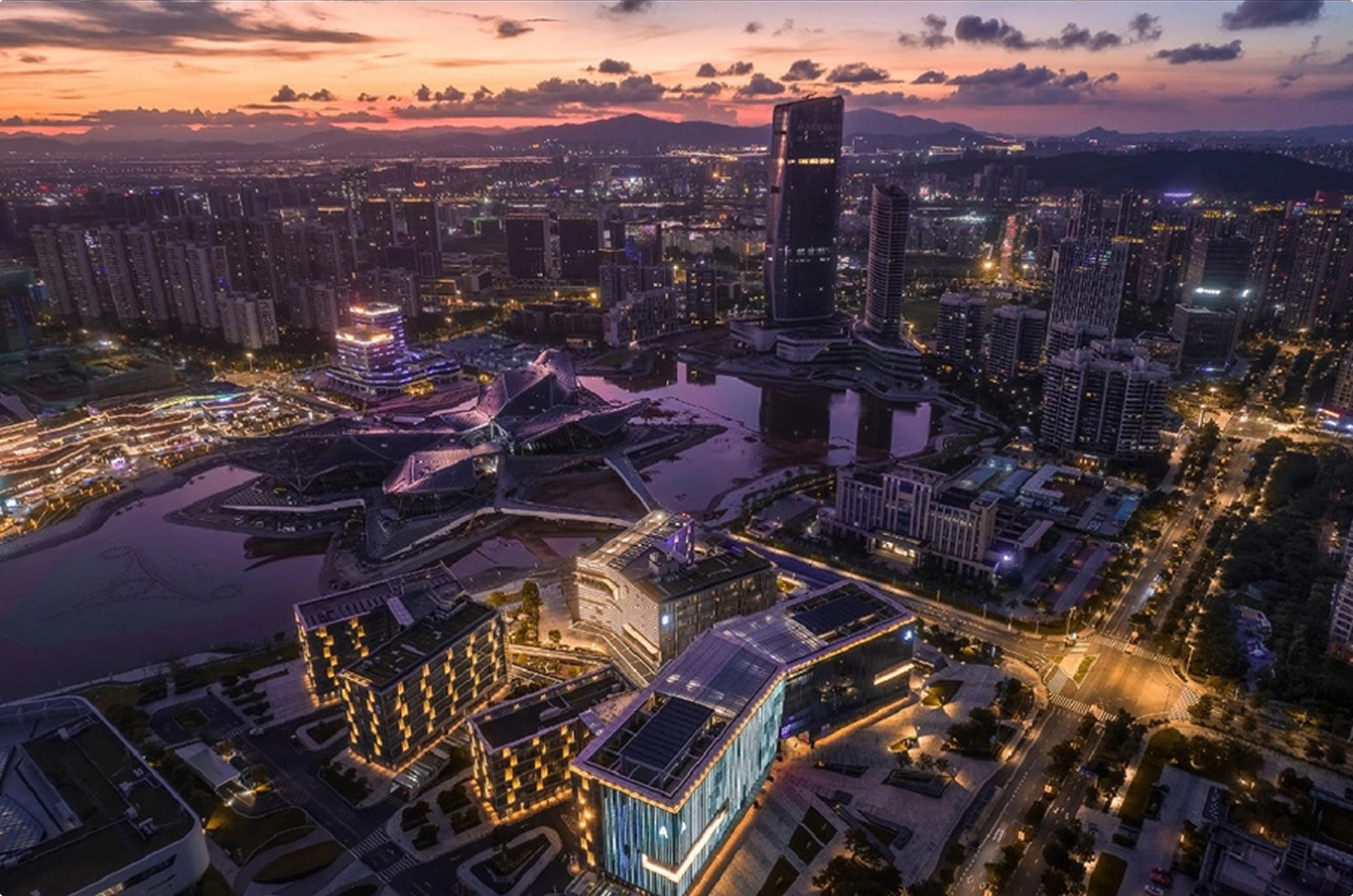 Night scene sample from the glasses camera